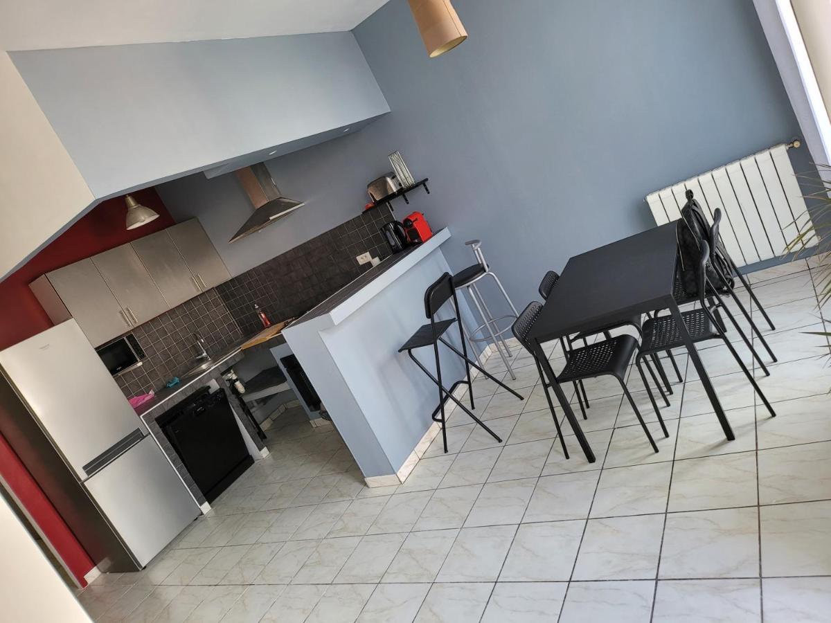 Apartamento Le T3 A 600Metre Du Vieux Port Proche De La Gare Marsella Exterior foto